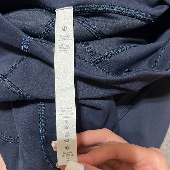 Lululemon Invigorate HR 25” - Picture 6 of 7